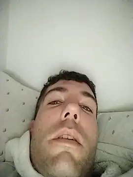 Yeray01 online show from May 2026 06:46:01 PM