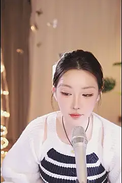 Dou-Dou-er online show from March 2025 01:28:02 PM