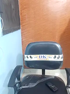 Snapshot of Divya-2007 chatting on February 2025 07:51:02 AM Divya-2007 online show from February 2025 07:51:02 AM