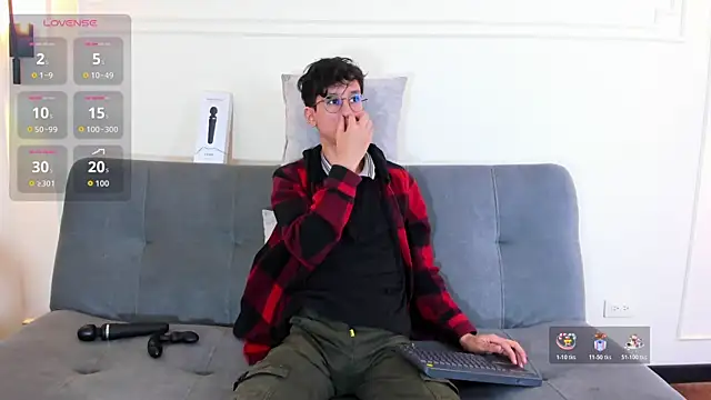 Cum hunters online show from November 2025 03:18:02 AM