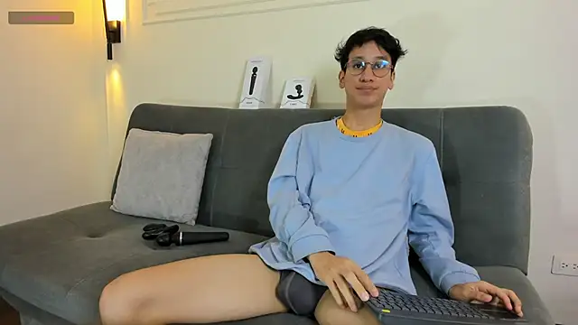 Cum hunters online show from November 2025 03:23:02 AM