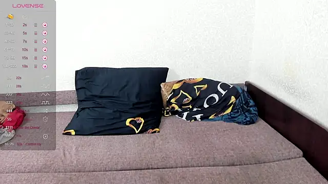 Snapshot of Browni_Kiss chatting on February 2025 07:31:02 PM Browni Kiss online show from February 2025 07:31:02 PM