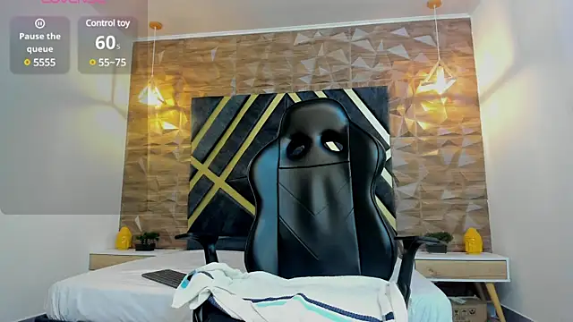 Brad Summer online show from March 2025 12:42:01 AM