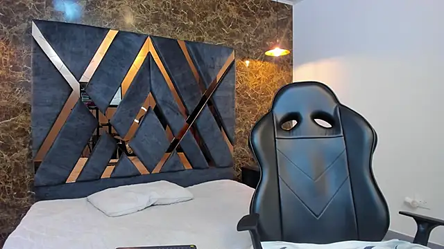 Brad Summer online show from March 2025 12:25:02 AM