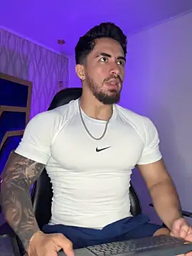 Brad Summer online show from November 2025 05:46:02 PM