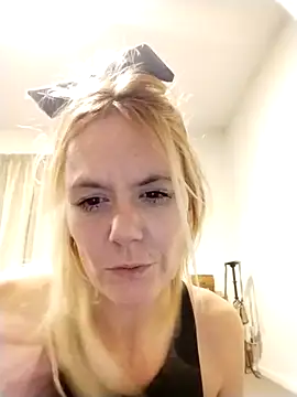 Sliprynip69 online show from April 2026 11:39:02 AM