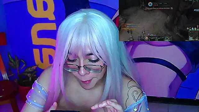 Snapshot of NanaGameplays707 chatting on February 2025 03:44:02 AM NanaGameplays707 online show from February 2025 03:44:02 AM