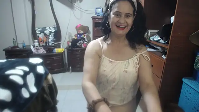 jazmin mature  online show from February 2026 12:03:01 PM