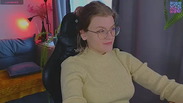  JessieVibes online show from May 2026 01:38:02 PM