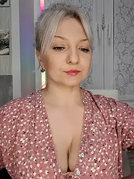 Snapshot of Anesteishen chatting on January 2025 09:18:01 PM Anesteishen online show from January 2025 09:18:01 PM