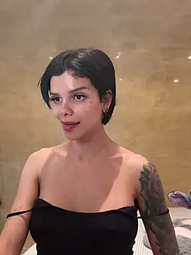 Snapshot of Rosariolovex chatting on February 2025 01:51:02 PM Rosariolovex online show from February 2025 01:51:02 PM