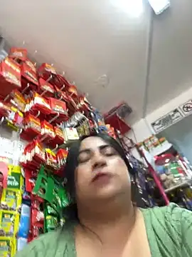 Miia Jazmin online show from February 2025 02:02:01 PM