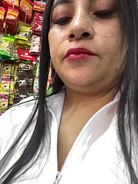 Miia Jazmin online show from September 2025 08:24:01 PM