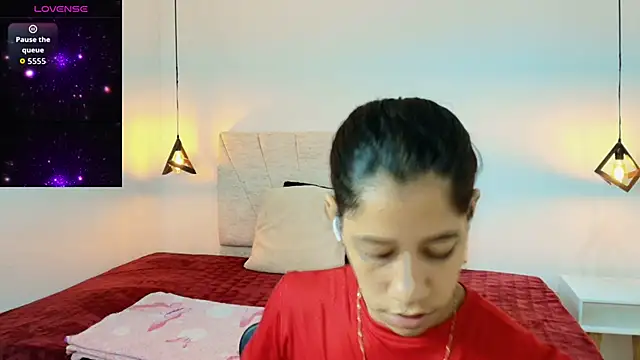 Connie Bell online show from February 2026 06:33:02 PM