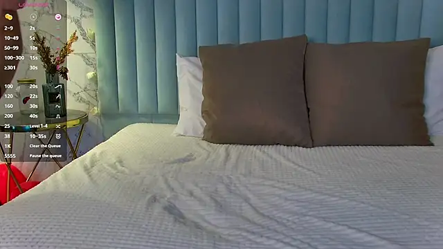 Snapshot of AmberShays chatting on March 2025 06:00:02 PM AmberShays online show from March 2025 06:00:02 PM