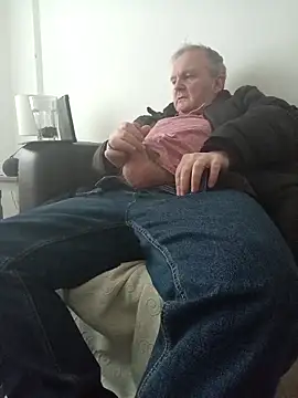 Paolo7619 online show from December 2025 10:02:01 AM