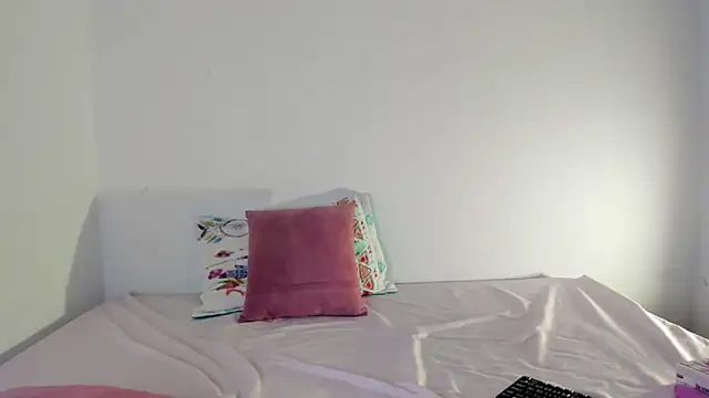 Sol angel  online show from March 2025 01:57:02 PM