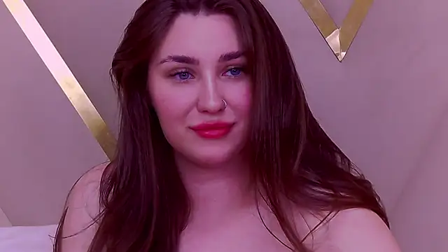 Snapshot of KiraBarlows chatting on March 2025 05:05:02 AM KiraBarlows online show from March 2025 05:05:02 AM