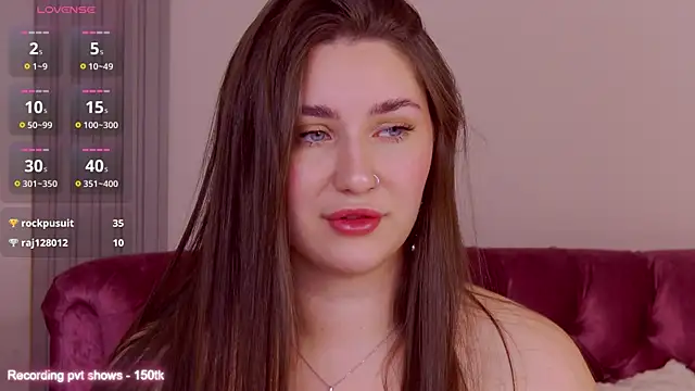 KiraBarlows online show from November 2025 07:15:01 PM