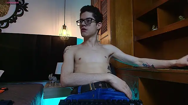 wolfandsky online show from March 2026 11:36:01 AM