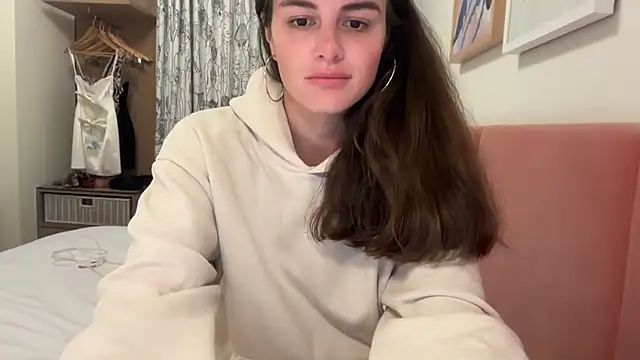 graciesmith27 online show from May 2026 12:05:01 AM