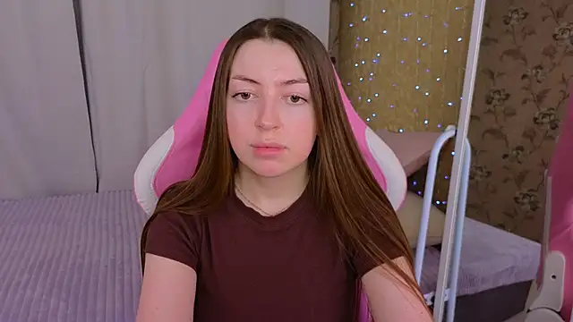 Ann moon   online show from February 2025 06:20:02 PM