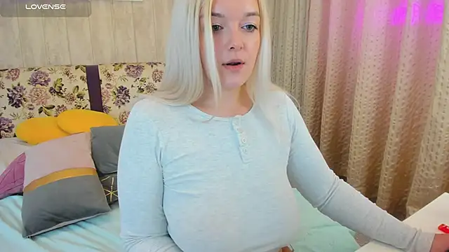 Misty  Fox online show from January 2025 03:26:01 AM