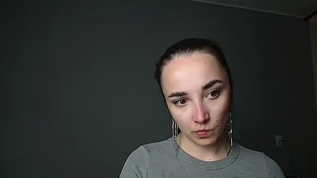 Snapshot of Eva_Gloryy chatting on May 2026 07:00:02 PM Eva Gloryy online show from May 2026 07:00:02 PM