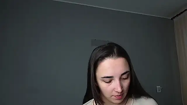 Snapshot of Eva_Gloryy chatting on May 2026 01:40:01 PM Eva Gloryy online show from May 2026 01:40:01 PM