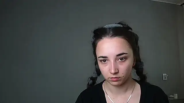 Snapshot of Eva_Gloryy chatting on May 2026 10:20:01 AM Eva Gloryy online show from May 2026 10:20:01 AM