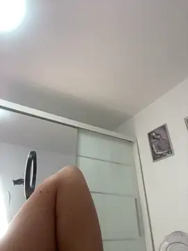 HotLivv69 online show from October 2025 10:22:02 PM