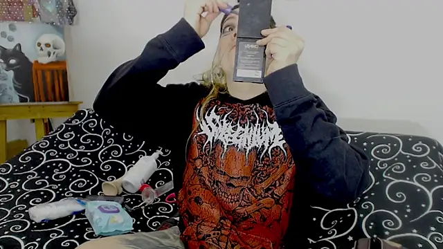 sharonnleon online show from October 2025 09:05:02 PM