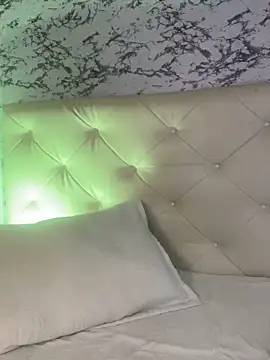 viktoria davis  online show from February 2025 01:22:01 AM