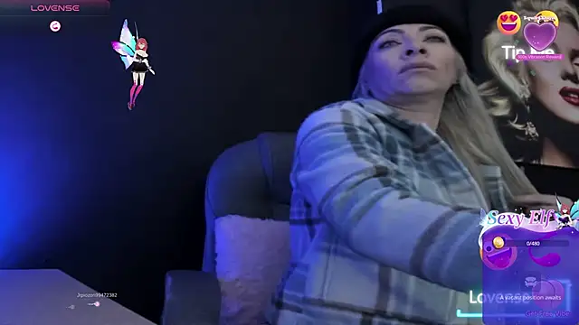 viktoria davis  online show from December 2025 12:16:02 AM