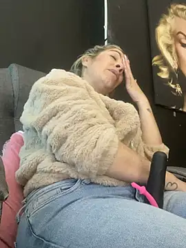 viktoria davis  online show from February 2026 02:53:01 AM