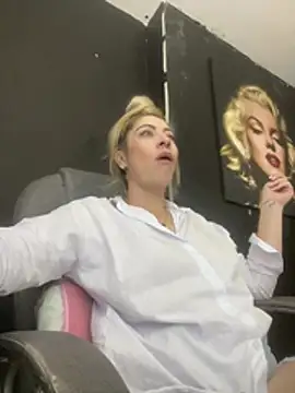 viktoria davis  online show from February 2026 11:16:02 PM