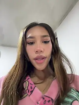 zoe storm online show from February 2025 06:32:02 PM