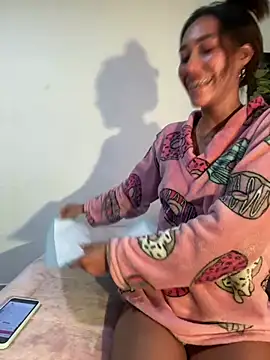 zoe storm online show from March 2025 10:58:02 PM