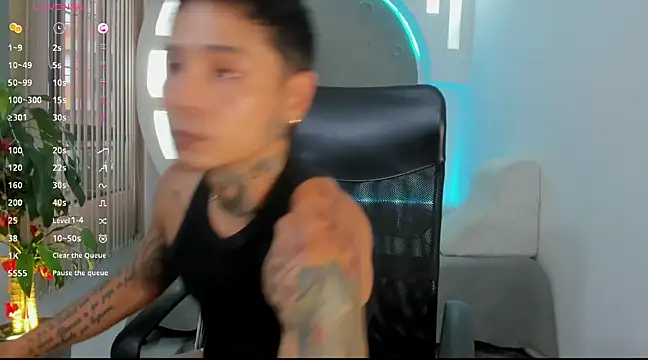 Snapshot of tattokoi chatting on March 2025 10:05:02 PM tattokoi online show from March 2025 10:05:02 PM