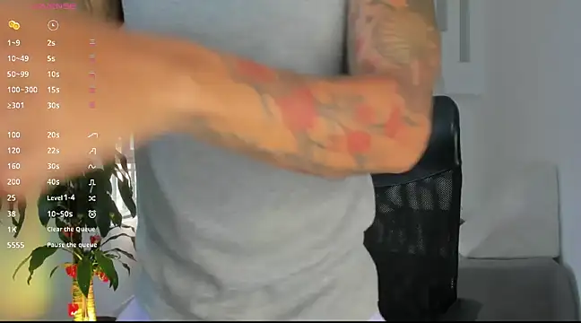 Snapshot of tattokoi chatting on March 2025 07:06:02 PM tattokoi online show from March 2025 07:06:02 PM