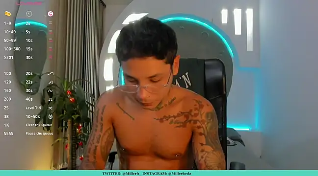 Snapshot of tattokoi chatting on March 2025 02:23:02 AM tattokoi online show from March 2025 02:23:02 AM