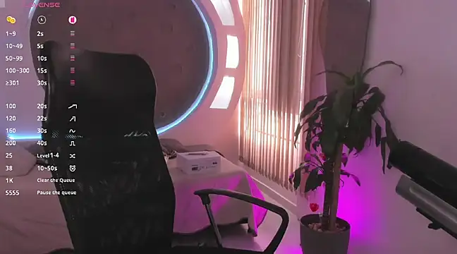 Snapshot of tattokoi chatting on March 2025 11:00:02 PM tattokoi online show from March 2025 11:00:02 PM