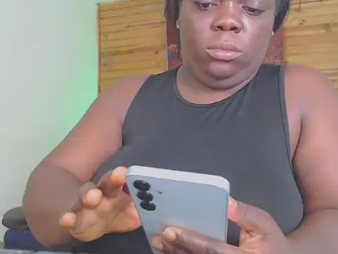 Lola Honney online show from April 2026 04:06:02 AM