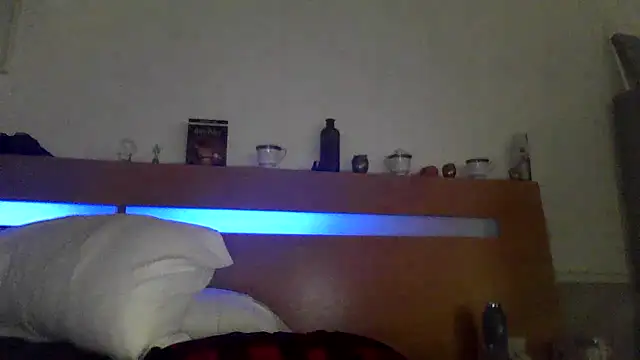 Snapshot of yourcourage1 chatting on October 2025 02:34:02 AM yourcourage1 online show from October 2025 02:34:02 AM