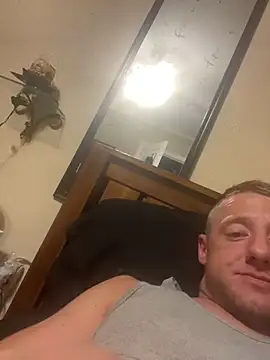 biggzee6 online show from November 2025 05:54:01 AM