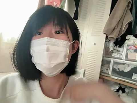 Snapshot of riri_riri_jp chatting on June 2026 05:55:02 AM riri riri jp online show from June 2026 05:55:02 AM