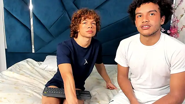 Snapshot of DanteAndKyle chatting on February 2025 03:52:01 PM DanteAndKyle online show from February 2025 03:52:01 PM