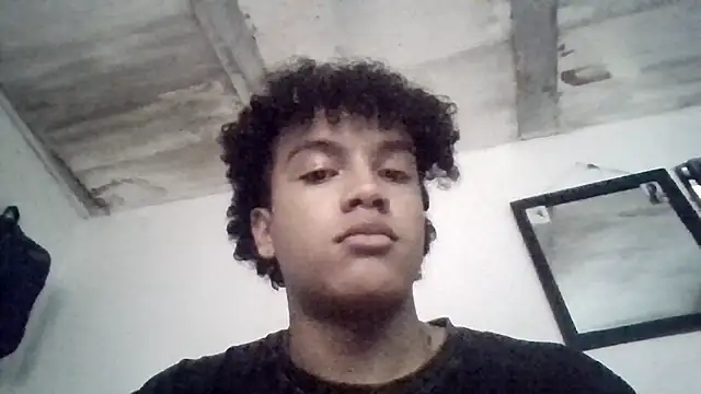 Snapshot of DanteAndKyle chatting on October 2025 06:50:02 PM DanteAndKyle online show from October 2025 06:50:02 PM