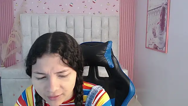 shalon diaz s online show from October 2025 01:23:01 PM