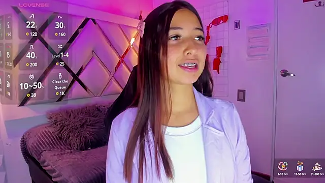 Snapshot of sofia__james chatting on March 2025 03:53:02 PM sofia james online show from March 2025 03:53:02 PM